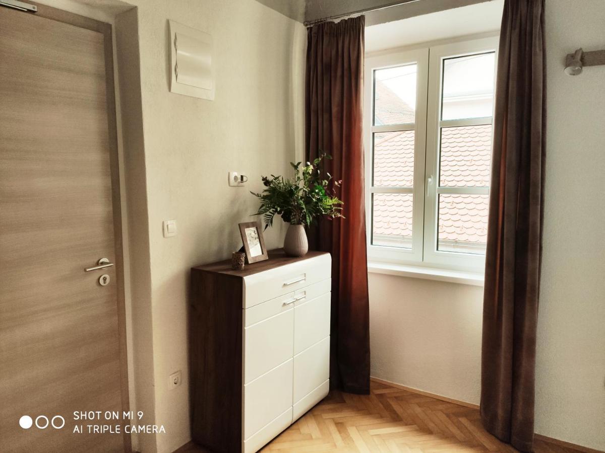 Aparthotel Cross Street 4 Lubiana Esterno foto